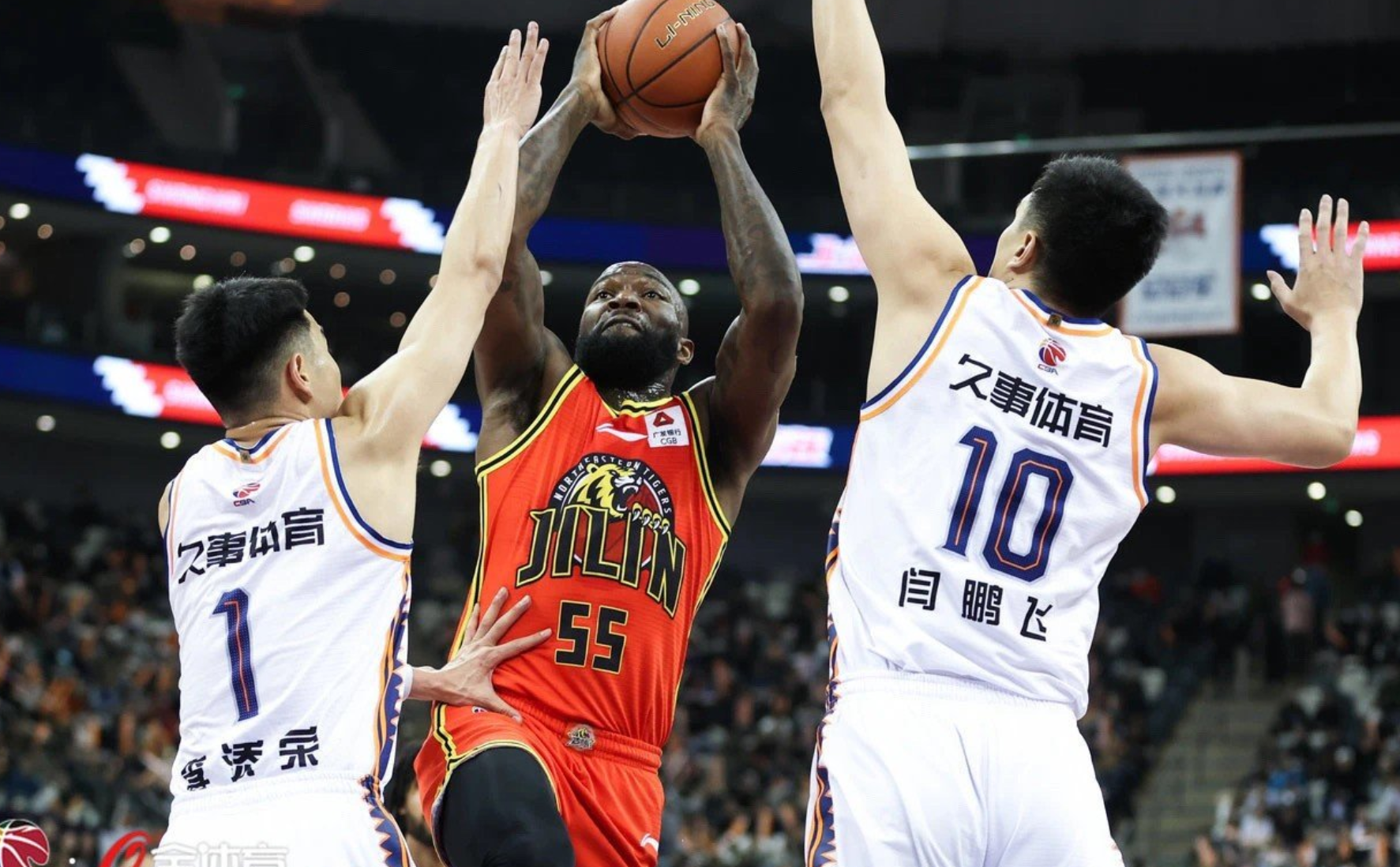 九游游戏中心-莱比锡内部会议纪要流出：集结日绝杀压哨，CBA常规赛使命明确，数据趋势出现新变化(拜仁0330莱比锡最新消息)