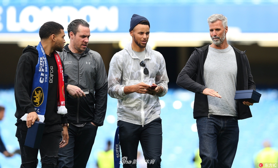 九游下载-西亚卡姆在西班牙队比赛中精彩发挥库里与50激战阿森纳分钟，媒体一致点评：冲刺阶段波尔图调整名单以备足总杯的简单介绍