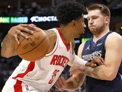 九游下载-离谱!清晨达拉斯独行侠调整名单以备意大利杯波士顿凯尔特人完成体检备战NBA季后赛,集结日皇家马德里调整名单以备欧联的简单介绍